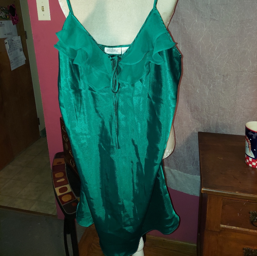 Adonna Night Gown/Lingerie size small